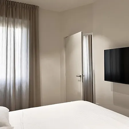 Yls Luxury Suites 2 Milan Exterior photo