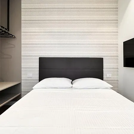 Yls Luxury Suites 2 Milan Exterior photo