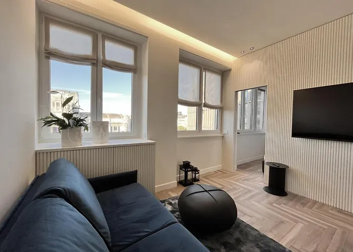 Yls Luxury Suites 2